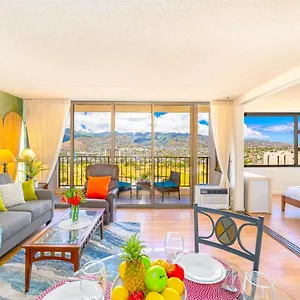 Fabulous Mountain View With Free Parking! Honolulu